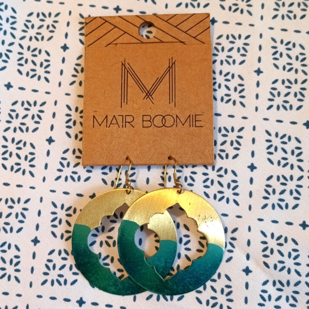 MATR BOOMIE hook earrings circle Bohemian cutout with blue design 💙